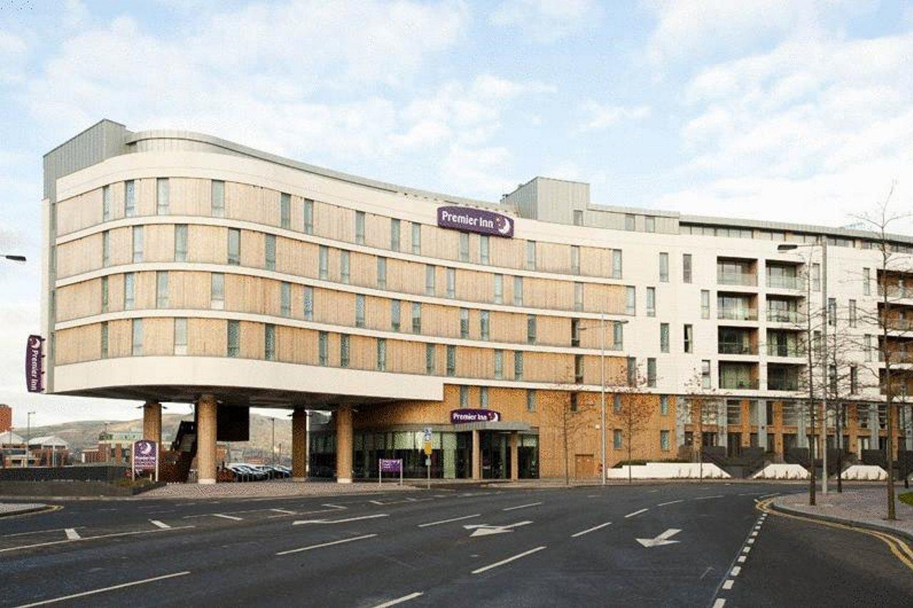 Premier Inn Belfast Titanic Quarter Exterior foto