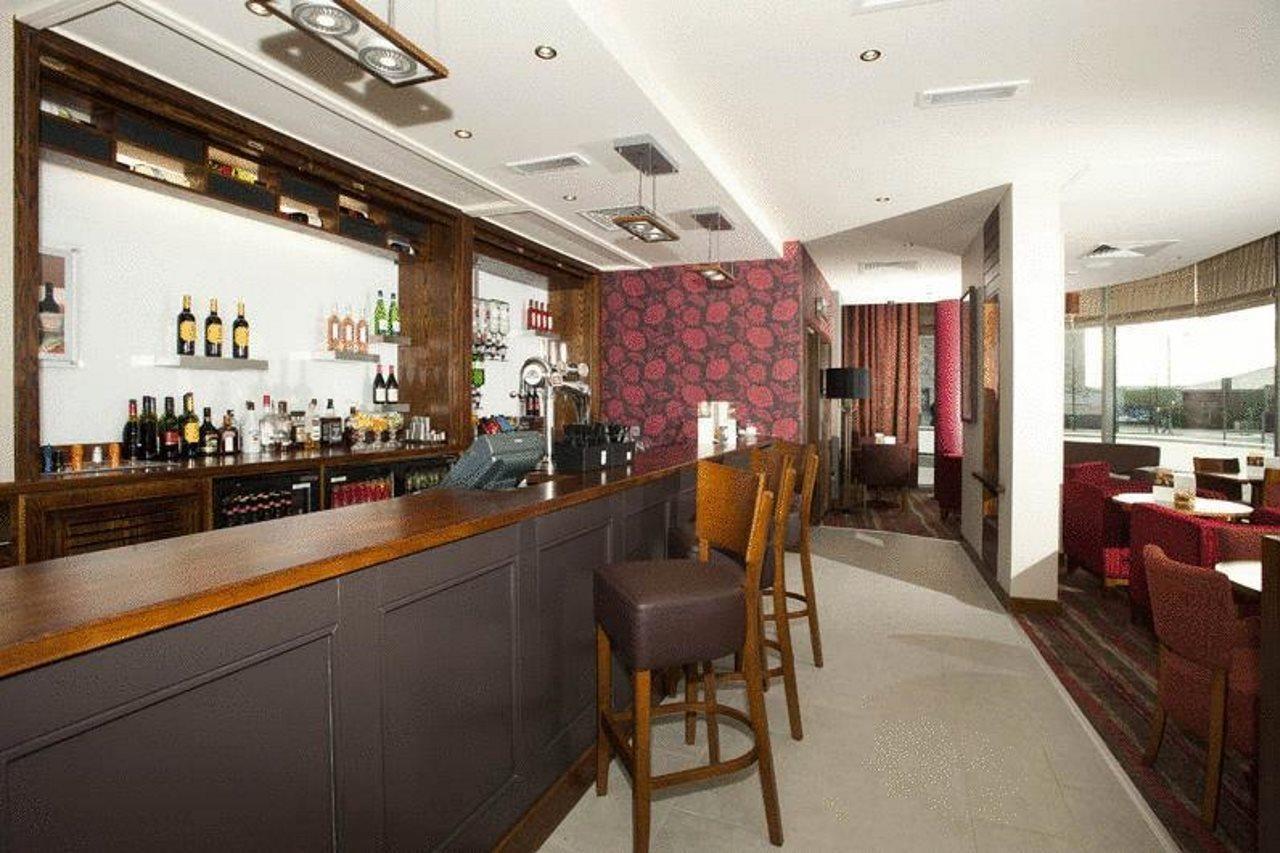 Premier Inn Belfast Titanic Quarter Exterior foto